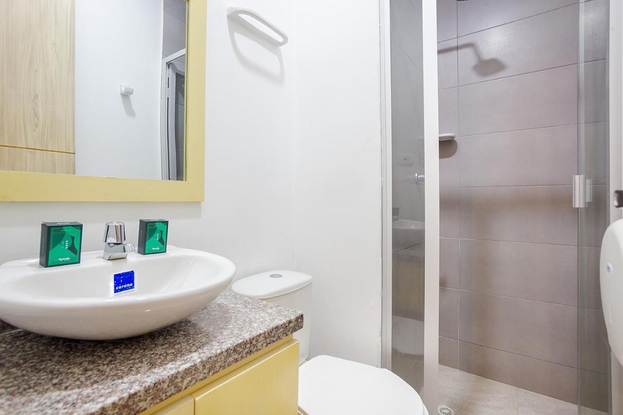 Ayenda Hotel Alejandria Монтерия Экстерьер фото