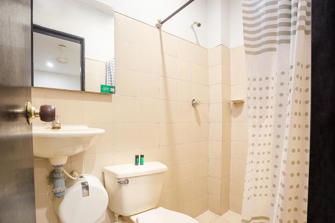 Ayenda Hotel Alejandria Монтерия Экстерьер фото